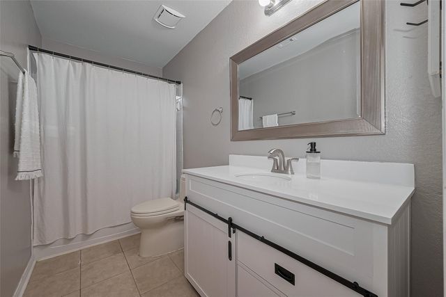 119 Genesee Ridge Drive, The Woodlands, TX 77385