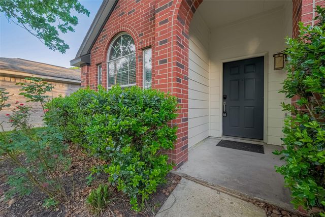 119 Genesee Ridge Drive, The Woodlands, TX 77385
