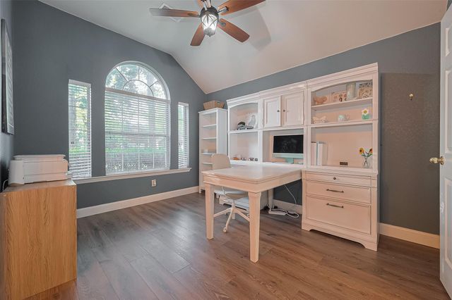 119 Genesee Ridge Drive, The Woodlands, TX 77385