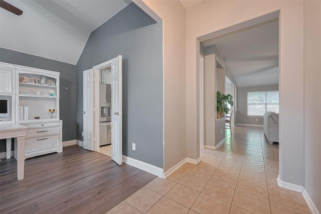 119 Genesee Ridge Drive, The Woodlands, TX 77385