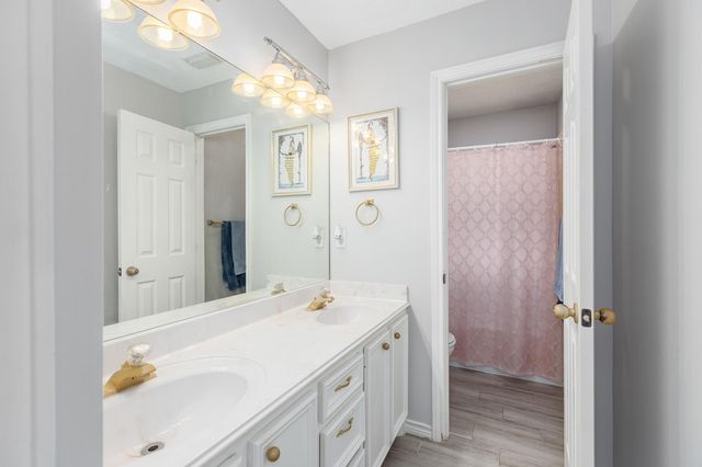 10 County Road 2097, Liberty, TX 77575
