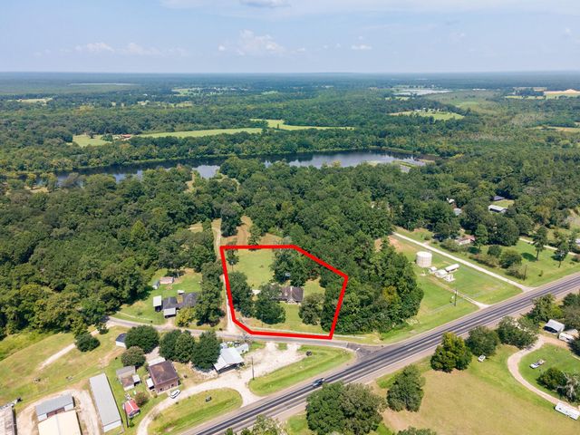 10 County Road 2097, Liberty, TX 77575