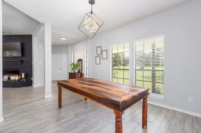 10 County Road 2097, Liberty, TX 77575