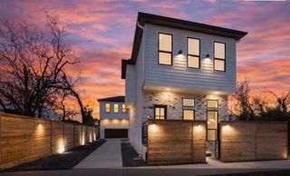 602 Jewett Street B, Houston, TX 77009