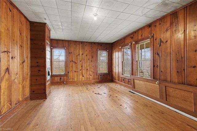 3470 Old Bachelor Creek Road, Seagrove, NC 27341