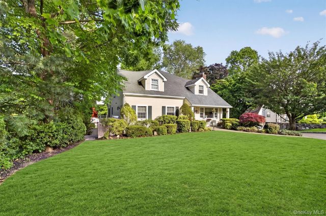 110 Park Drive, Eastchester, NY 10709