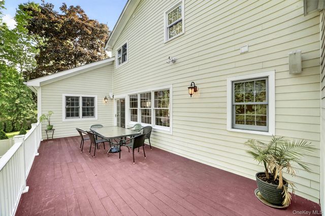 110 Park Drive, Eastchester, NY 10709