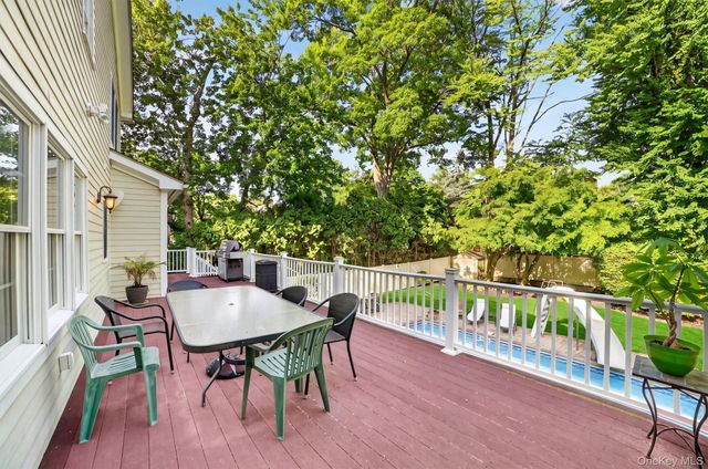 110 Park Drive, Eastchester, NY 10709