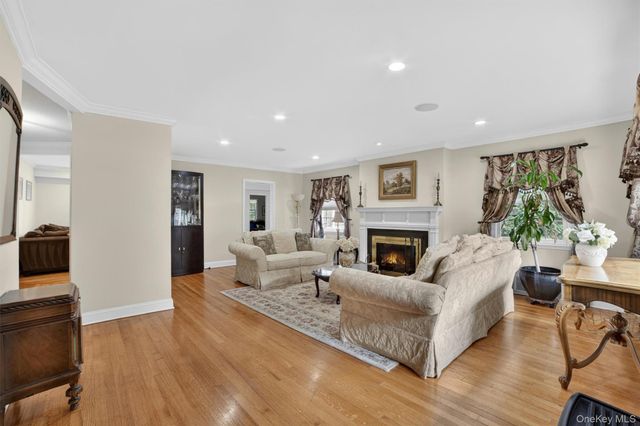 110 Park Drive, Eastchester, NY 10709