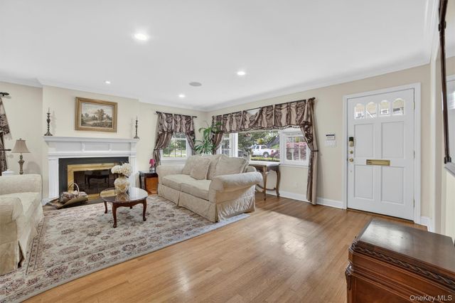 110 Park Drive, Eastchester, NY 10709