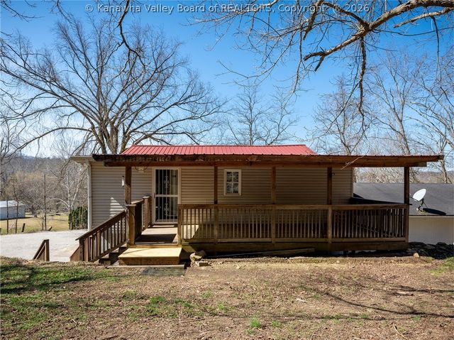 817&819 Gore Addition Road, Tornado, WV 25202