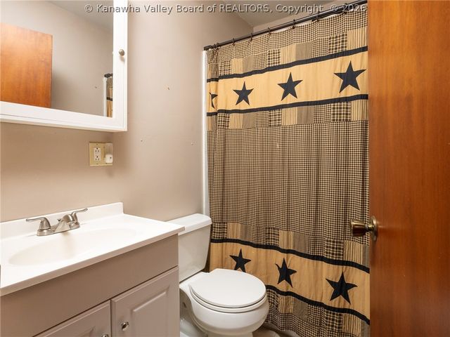 817&819 Gore Addition Road, Tornado, WV 25202