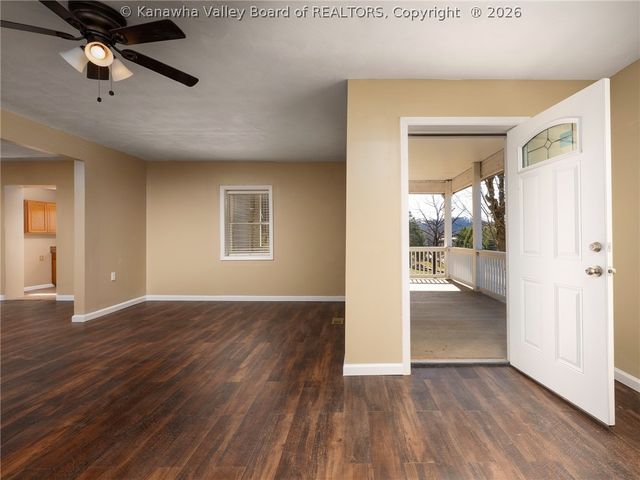 817&819 Gore Addition Road, Tornado, WV 25202