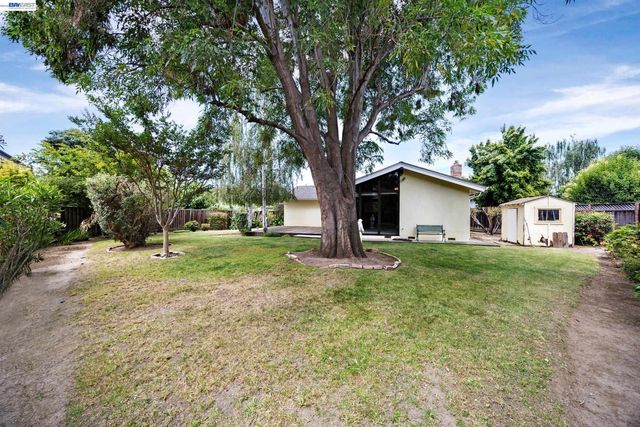 40152 Margery Ct, Fremont, CA 94538