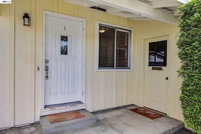 40152 Margery Ct, Fremont, CA 94538