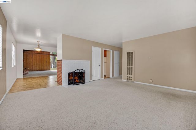 40152 Margery Ct, Fremont, CA 94538