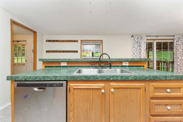 12276 Butters Road, Hillsboro, OH 45133