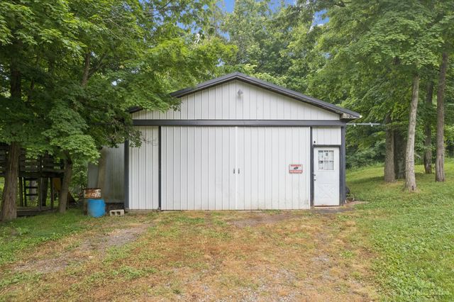 12276 Butters Road, Hillsboro, OH 45133