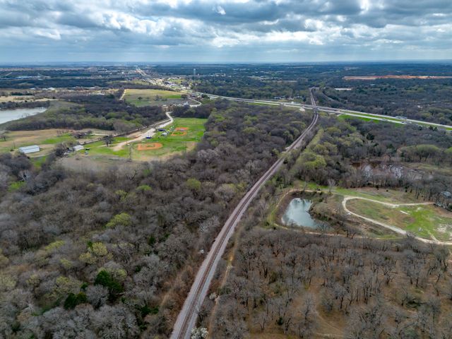 6333 E Highway 67, Alvarado, TX 76009