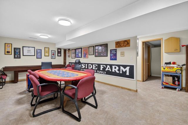 N2445 Fisk DRIVE, Burlington, WI 53105