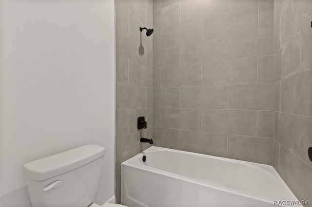 9505 N Cortlandt Drive, Citrus Springs, FL 34434