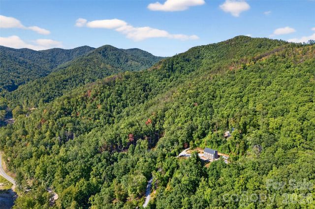 8026 Buck Creek Road, Marion, NC 28752