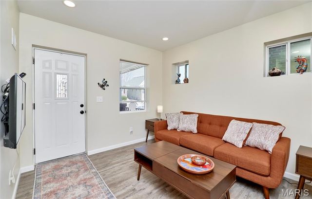 4132 Miami Street, St Louis, MO 63116