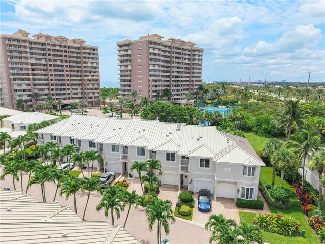 760 Seaview Drive, Juno Beach, FL 33408