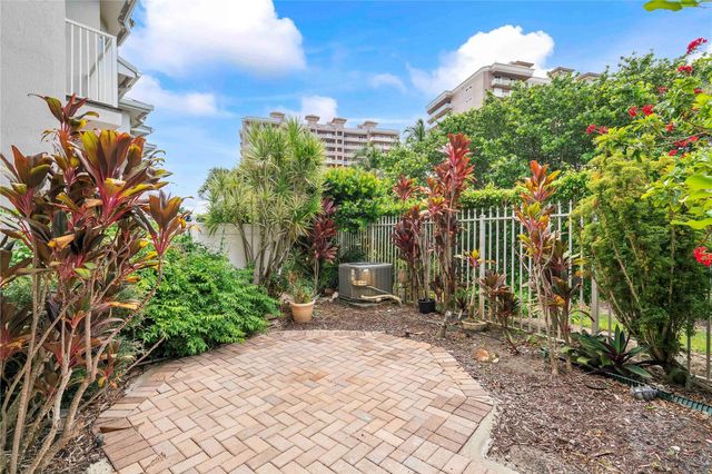 760 Seaview Drive, Juno Beach, FL 33408