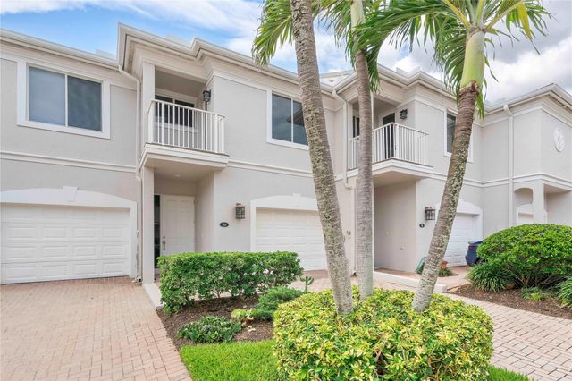 760 Seaview Drive, Juno Beach, FL 33408