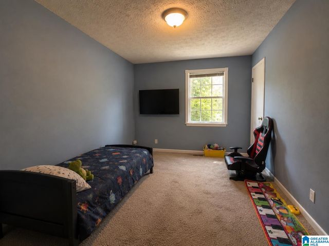 602 SHANNAHAN DRIVE, Weaver, AL 36277
