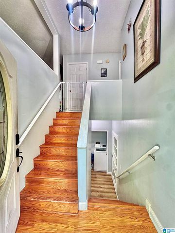 602 SHANNAHAN DRIVE, Weaver, AL 36277