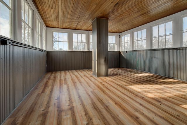 410 W High Street, Mt Sterling, KY 40353