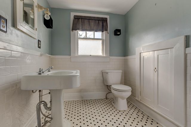 410 W High Street, Mt Sterling, KY 40353