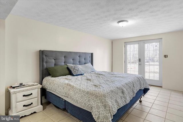 2986 RIDGE HOLLOW RD, Edinburg, VA 22824