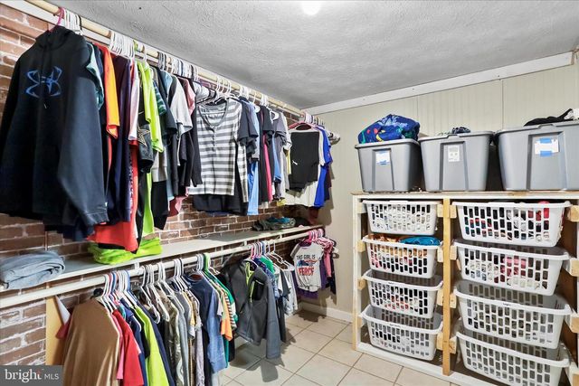 2986 RIDGE HOLLOW RD, Edinburg, VA 22824