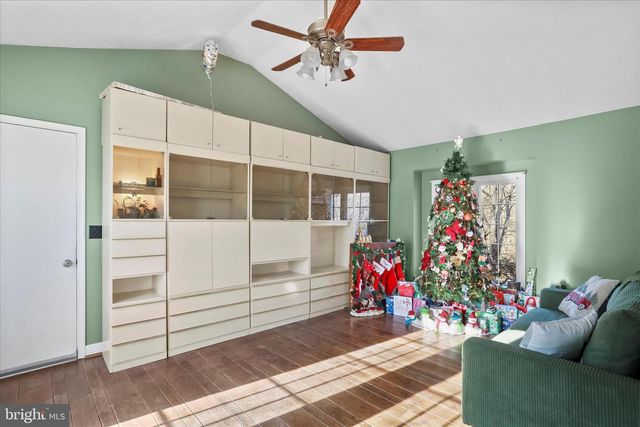 2986 RIDGE HOLLOW RD, Edinburg, VA 22824