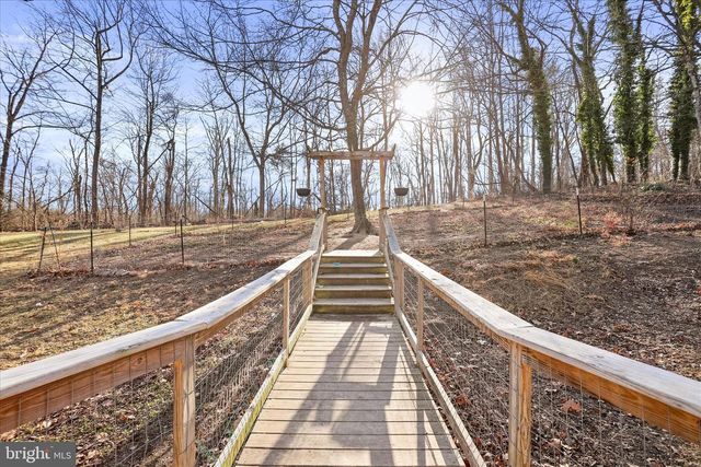 2986 RIDGE HOLLOW RD, Edinburg, VA 22824