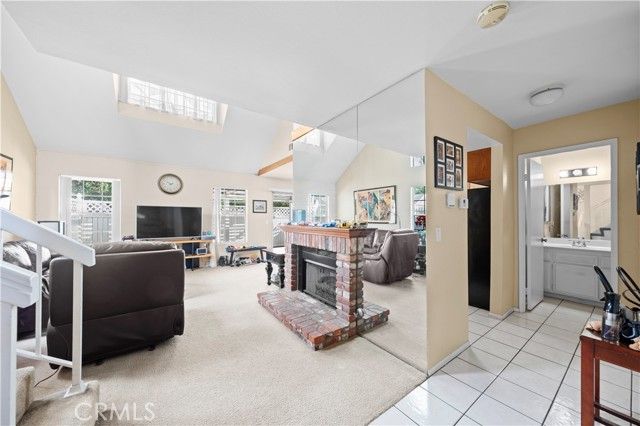 812 W Grondahl D, Covina, CA 91722