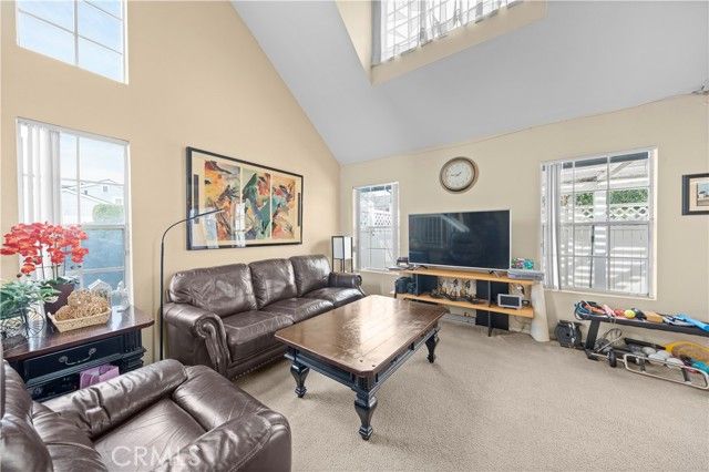 812 W Grondahl D, Covina, CA 91722