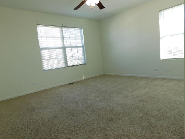 3748 Bailey Road 3748, Yorkville, IL 60560