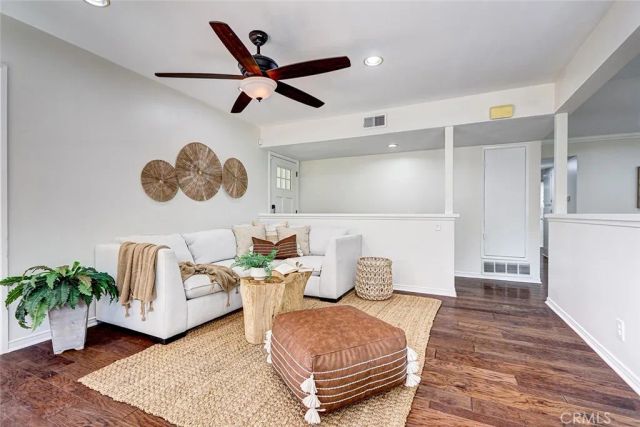 5872 Karen, Cypress, CA 90630