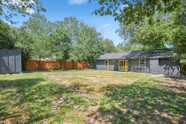 5713 Glenhollow PATH, Austin, TX 78745