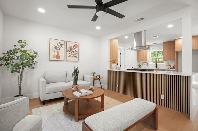 5713 Glenhollow PATH, Austin, TX 78745