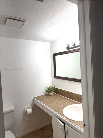 10762 La Placida Dr 7-308, Coral Springs, FL 33065