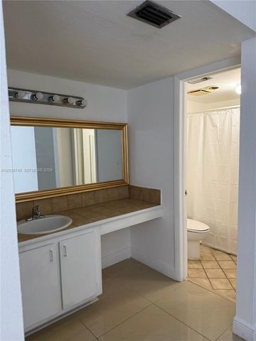 10762 La Placida Dr 7-308, Coral Springs, FL 33065