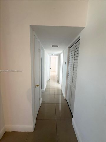 10762 La Placida Dr 7-308, Coral Springs, FL 33065