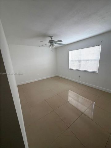 10762 La Placida Dr 7-308, Coral Springs, FL 33065