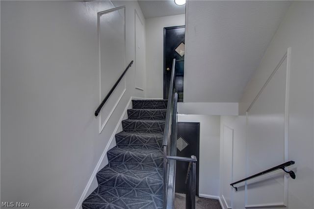 1155 Charter Oak Lane 304, Westlake, OH 44145