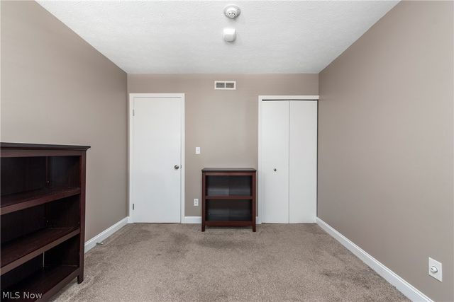 1155 Charter Oak Lane 304, Westlake, OH 44145